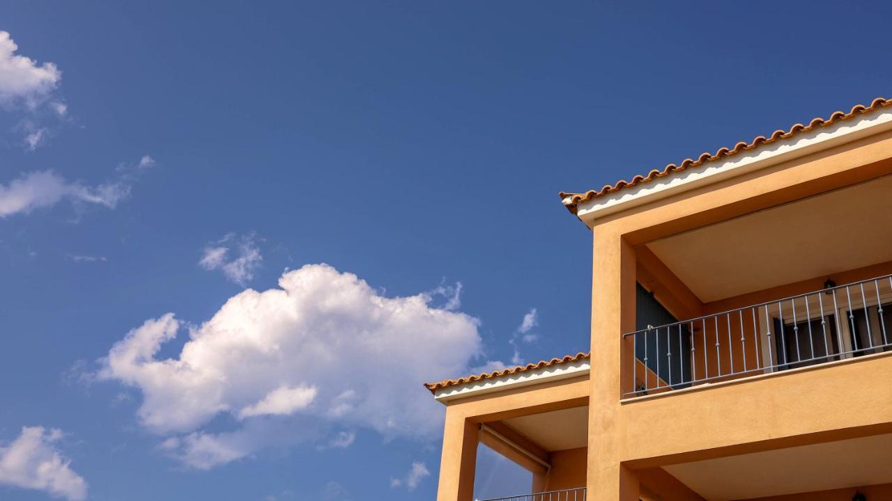 Niovi Seaview Apartments Agioi Apostoli Exterior foto