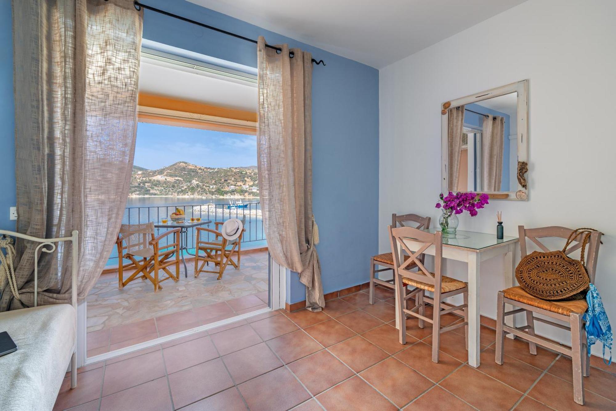 Niovi Seaview Apartments Agioi Apostoli Exterior foto